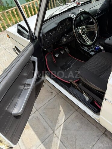 LADA (VAZ) 2106-7