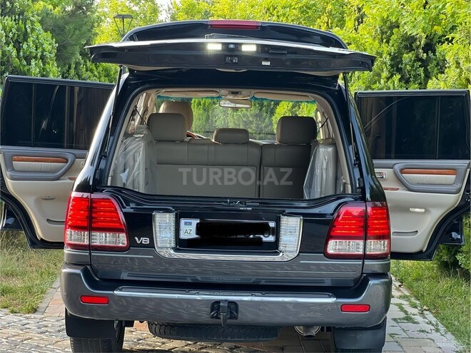 Lexus LX 470-10