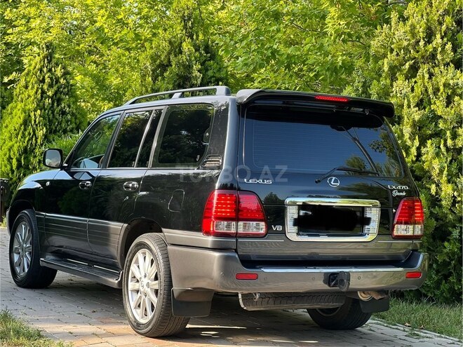 Lexus LX 470-7