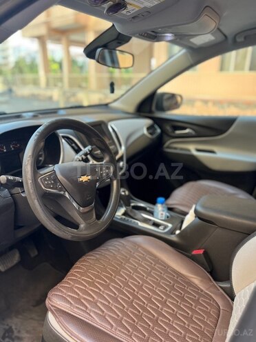 Chevrolet Equinox-12