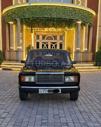 LADA (VAZ) 2107-1