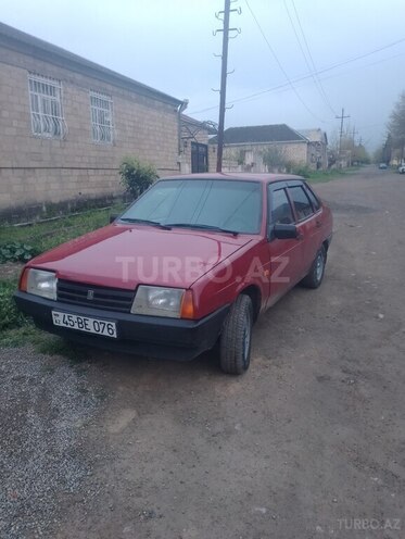 LADA (VAZ) 21099-1