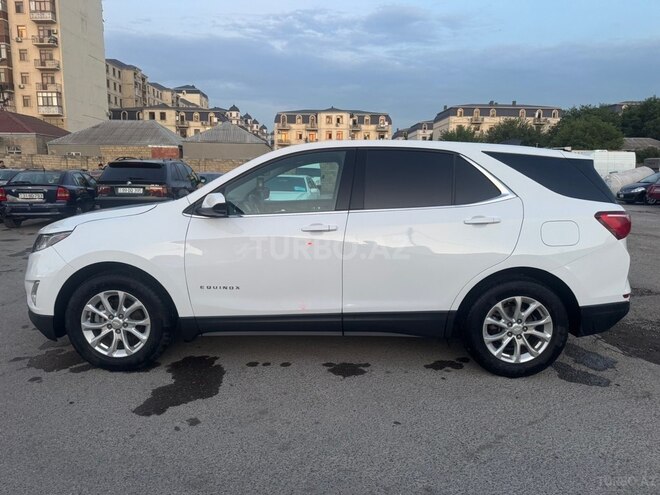 Chevrolet Equinox-8