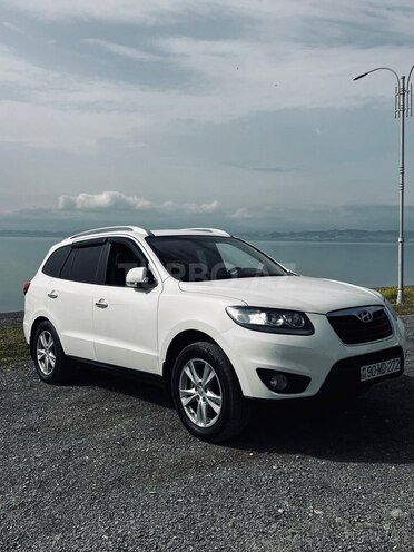 Hyundai Santa Fe-1