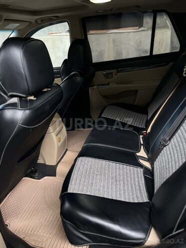 Hyundai Santa Fe-11