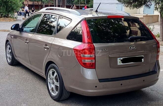 Kia Ceed SW-4