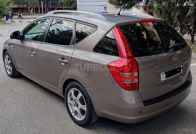 Kia Ceed SW-16