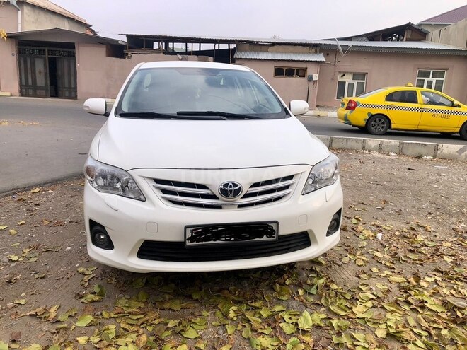 Toyota Corolla-1