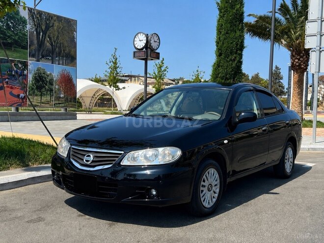 Nissan Sunny-1