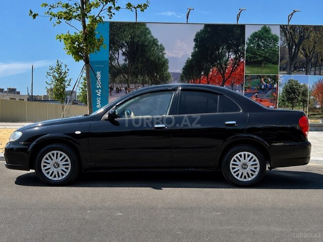 Nissan Sunny-3