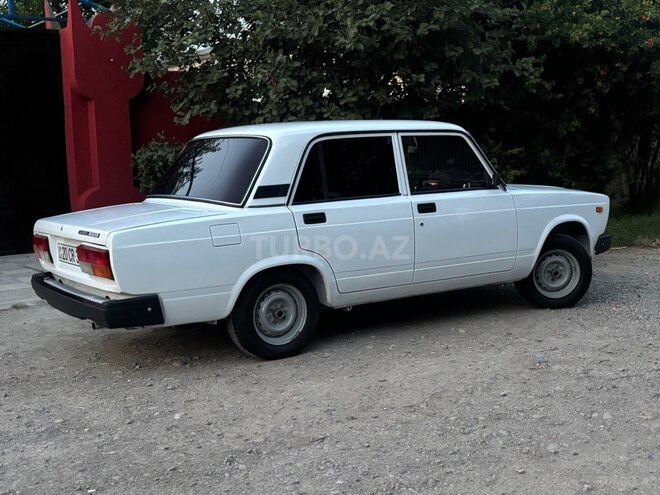 LADA (VAZ) 2107-13