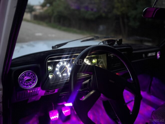 LADA (VAZ) 2107-14