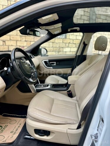 Land Rover Discovery Sport-7