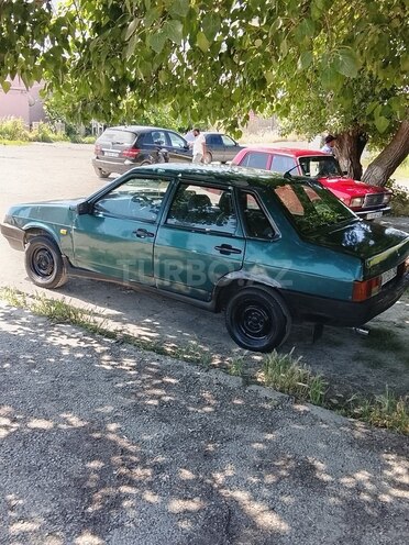 LADA (VAZ) 21099-4
