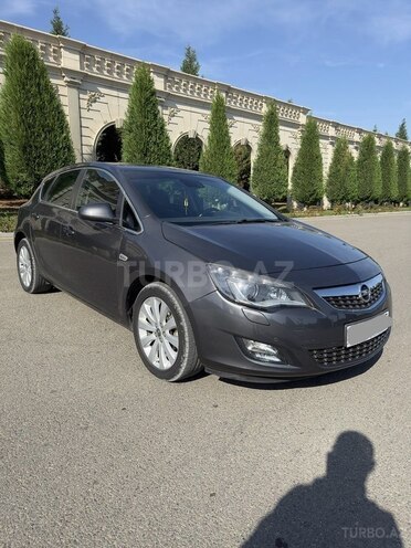 Opel Astra-6