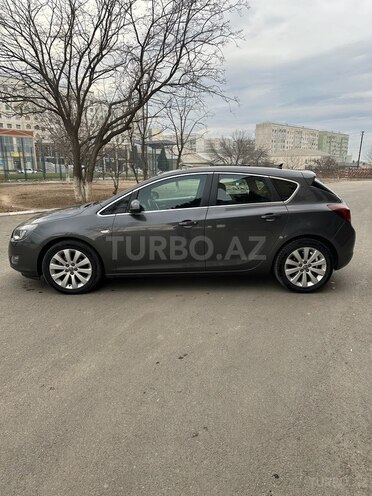 Opel Astra-15