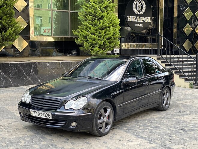 Mercedes C 320-4