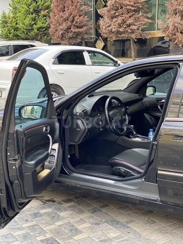 Mercedes C 320-6