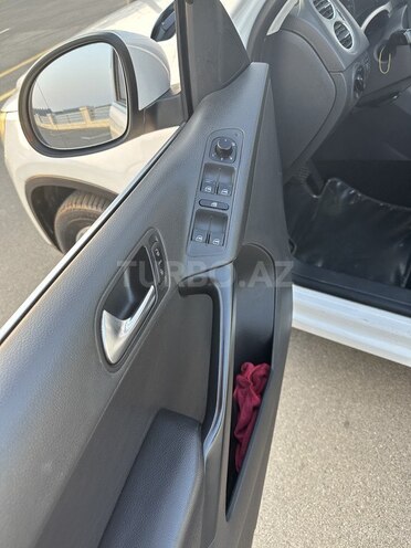 Volkswagen Tiguan-8