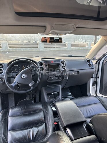 Volkswagen Tiguan-11
