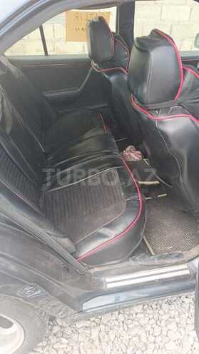 Mercedes C 200-10