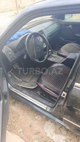 Mercedes C 200-11