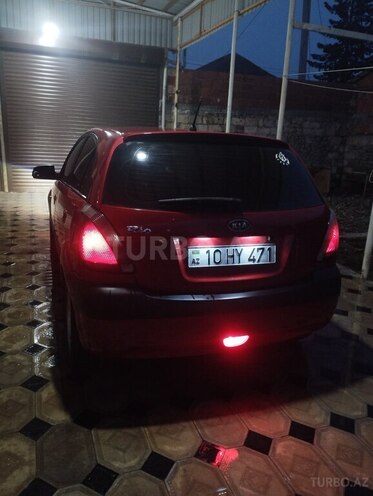 Kia Rio-2