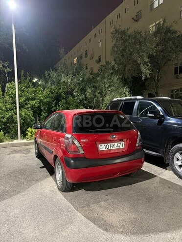 Kia Rio-4