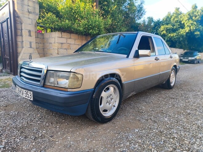Mercedes 190-3
