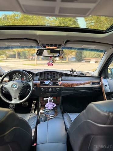 BMW 530-3