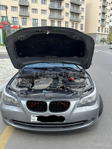 BMW 530-12