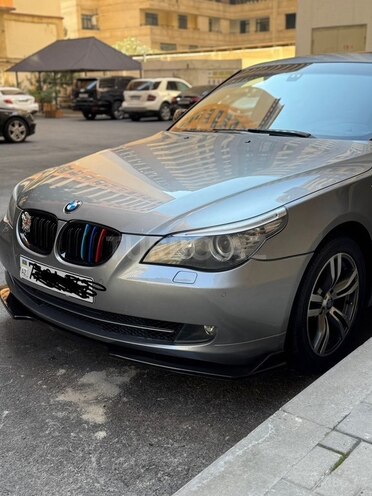 BMW 530-8