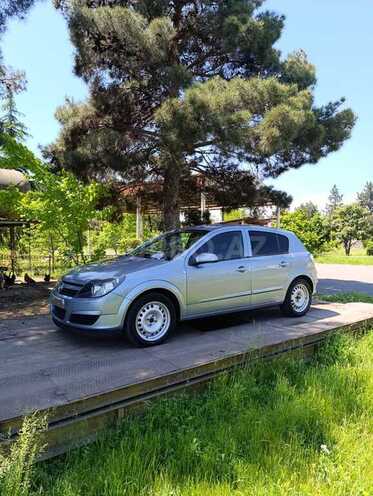 Opel Astra-2