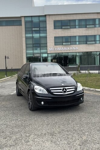 Mercedes B 200-3