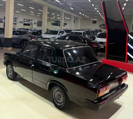 LADA (VAZ) 2107-5