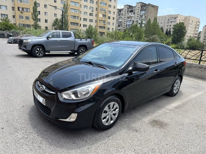 Hyundai Accent-1