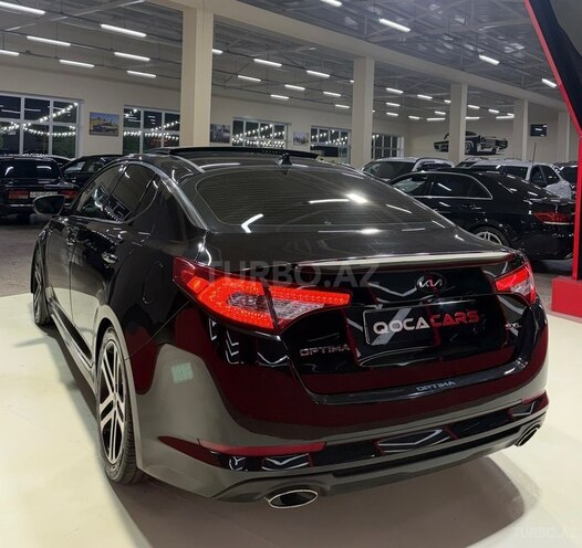Kia Optima-12