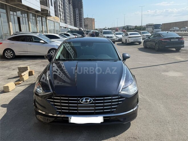 Hyundai Sonata-1