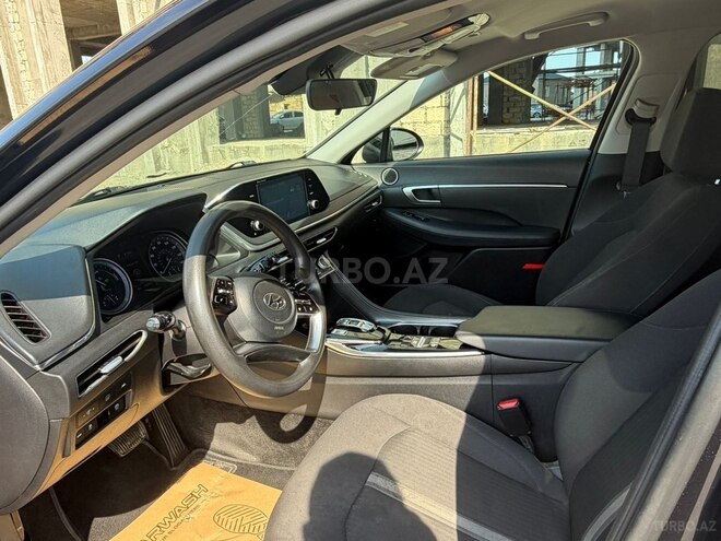 Hyundai Sonata-6