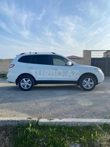Hyundai Santa Fe-3