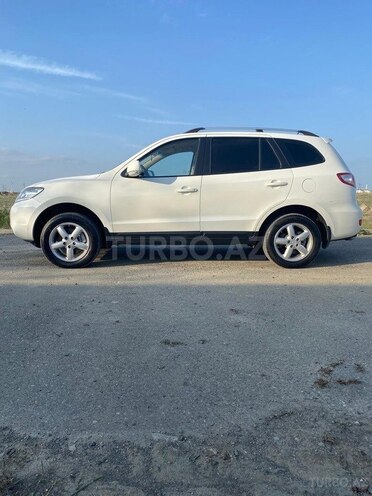Hyundai Santa Fe-4