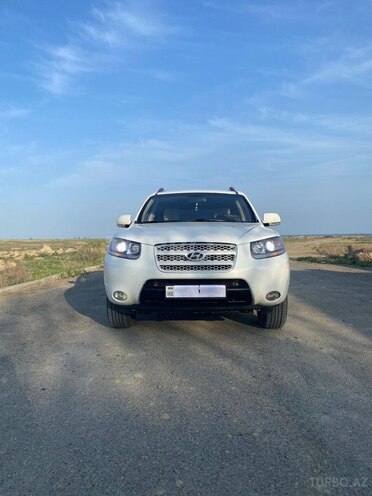 Hyundai Santa Fe-1
