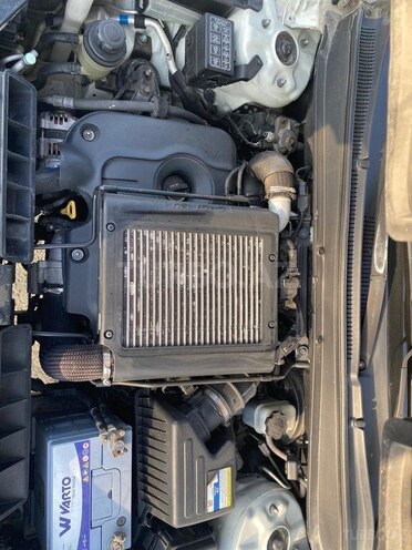 Hyundai Santa Fe-11