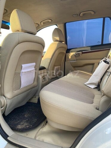 Hyundai Santa Fe-6