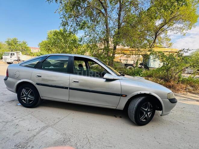 Opel Vectra-8