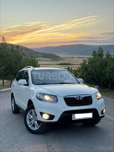 Hyundai Santa Fe-1