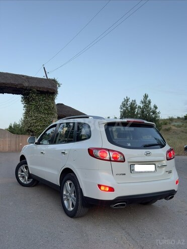 Hyundai Santa Fe-7