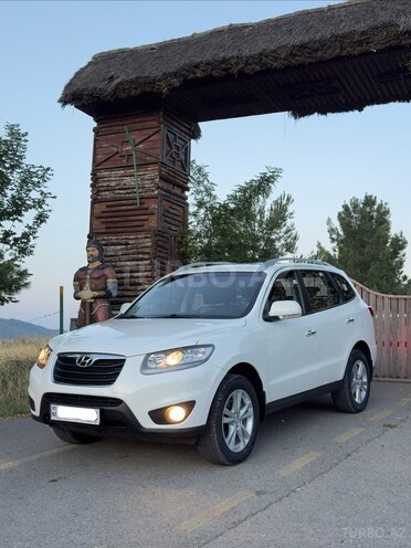Hyundai Santa Fe-3