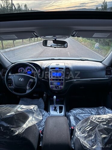 Hyundai Santa Fe-9
