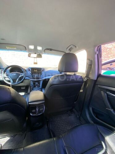 Hyundai i40-7